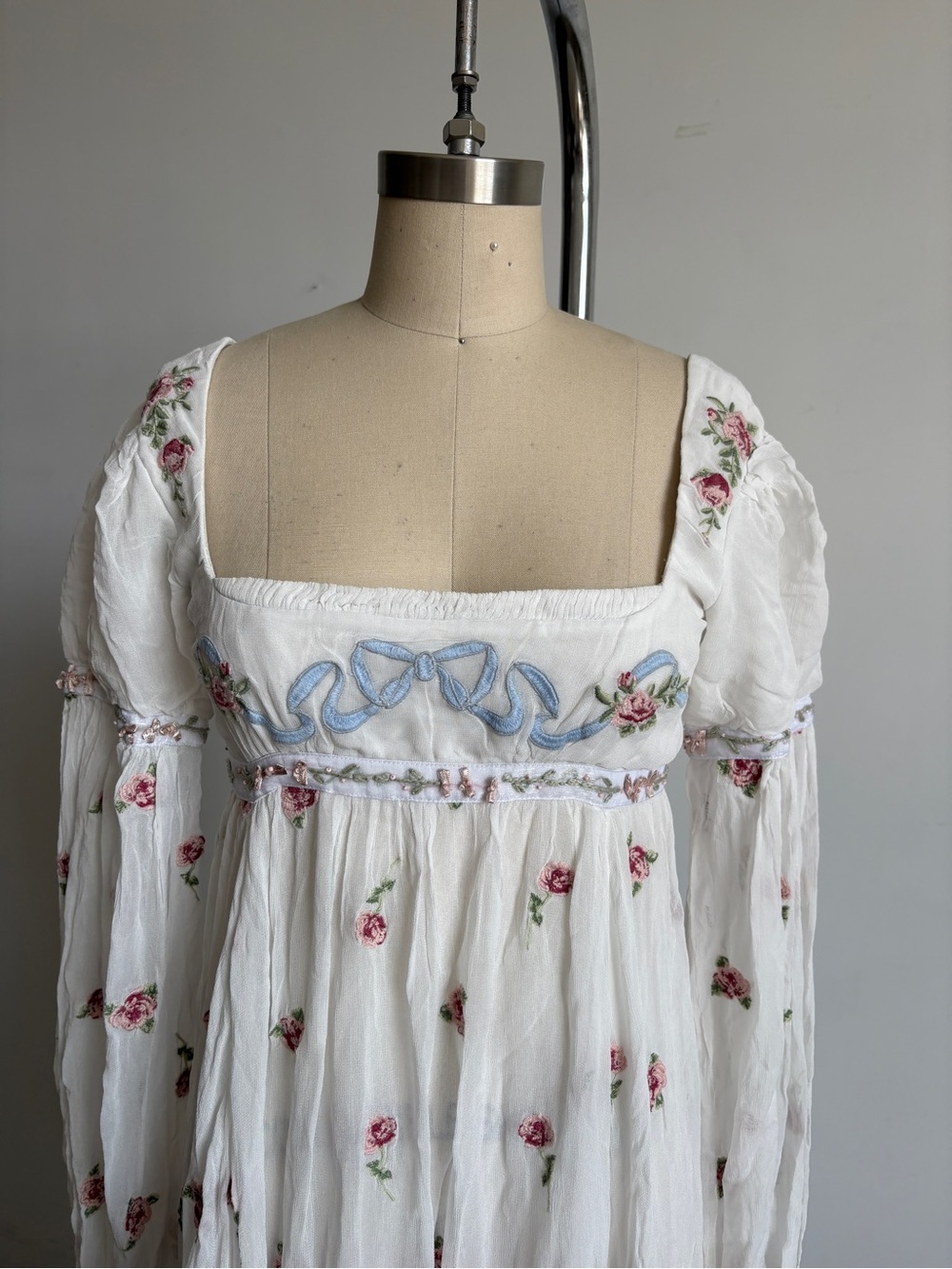 $689 NWT For Love and Lemons “Julianne” Maxi Dress in Cream Sz Small - Picture 7 of 14